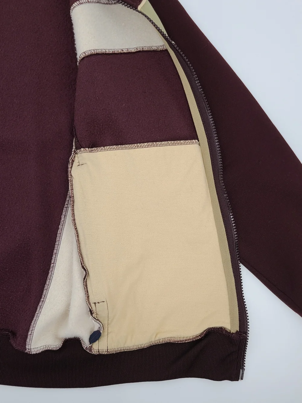 Y2K 2004 Banana Republic Maroon and Beige Fleece Zip Track Jacket Size Small